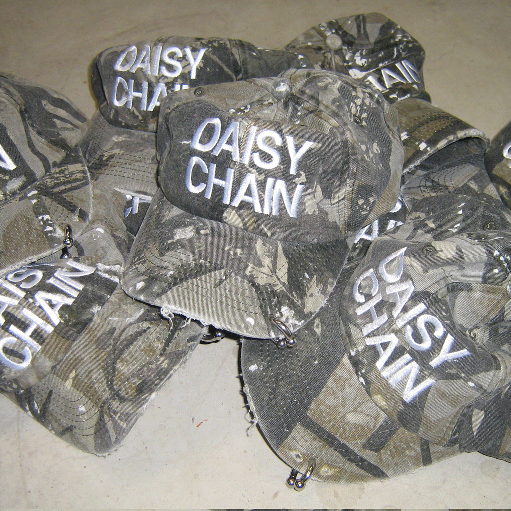 daisy chain distressed cap